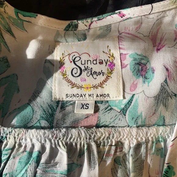 Bohemian xs floral dress - Picture 7 of 8